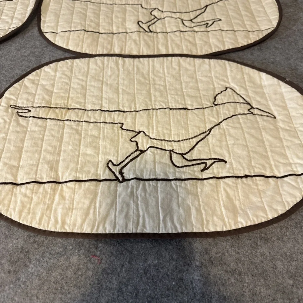 4 Handmade Quilted Oval Roadrunner Fabric Placemats  Grandma‎  Country Farmhouse